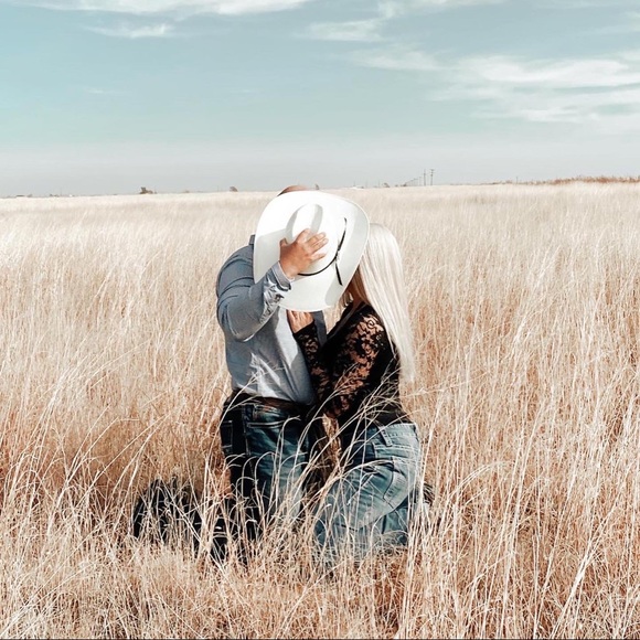 Allow me to introduce Myself....🖤 - Picture 3 of 12